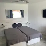 Apartamento Seafront Camisón