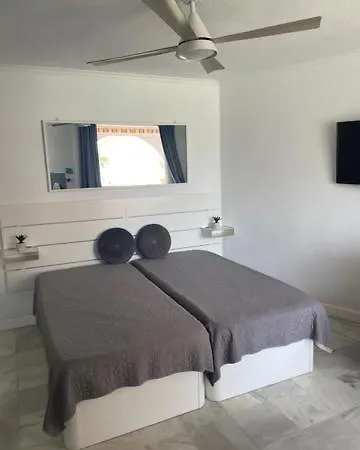 Apartament Seafront Camison